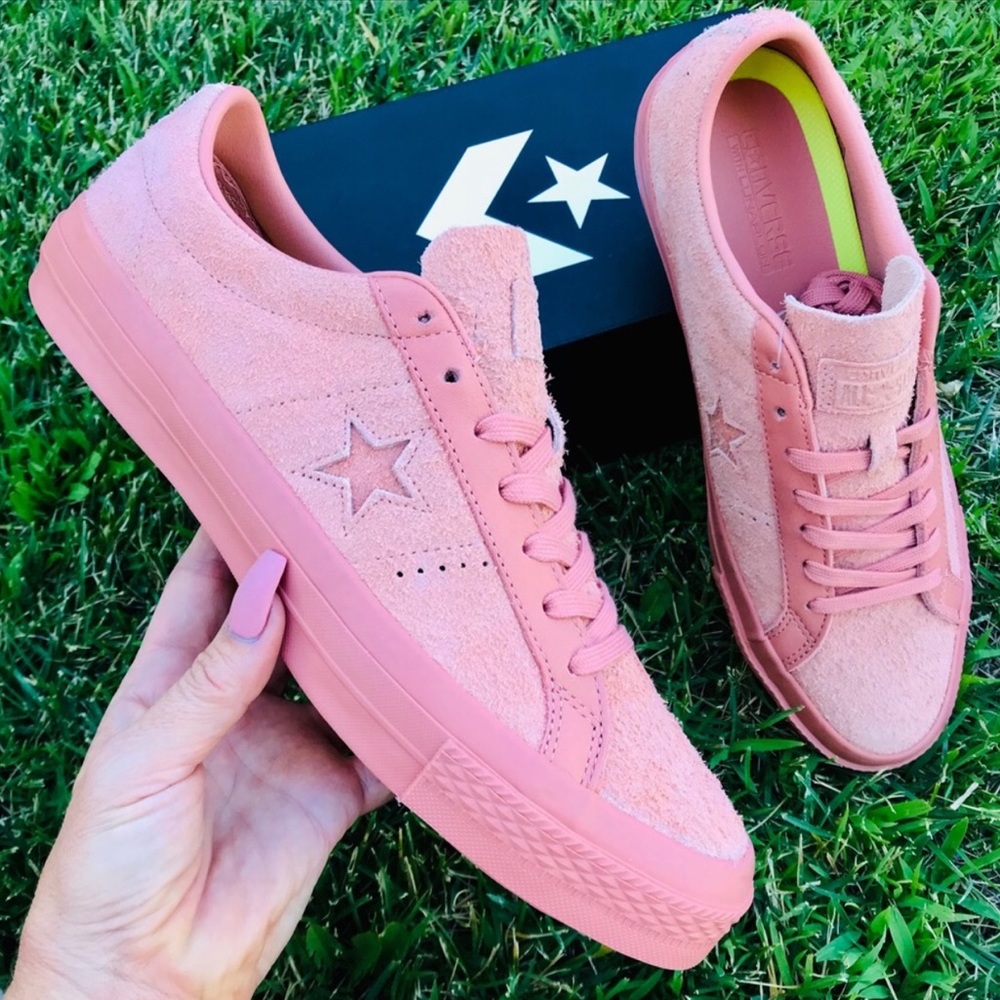NEW 🤩 CONVERSE WOMEN ONESTAR BLUSH SUEDE NUBBY